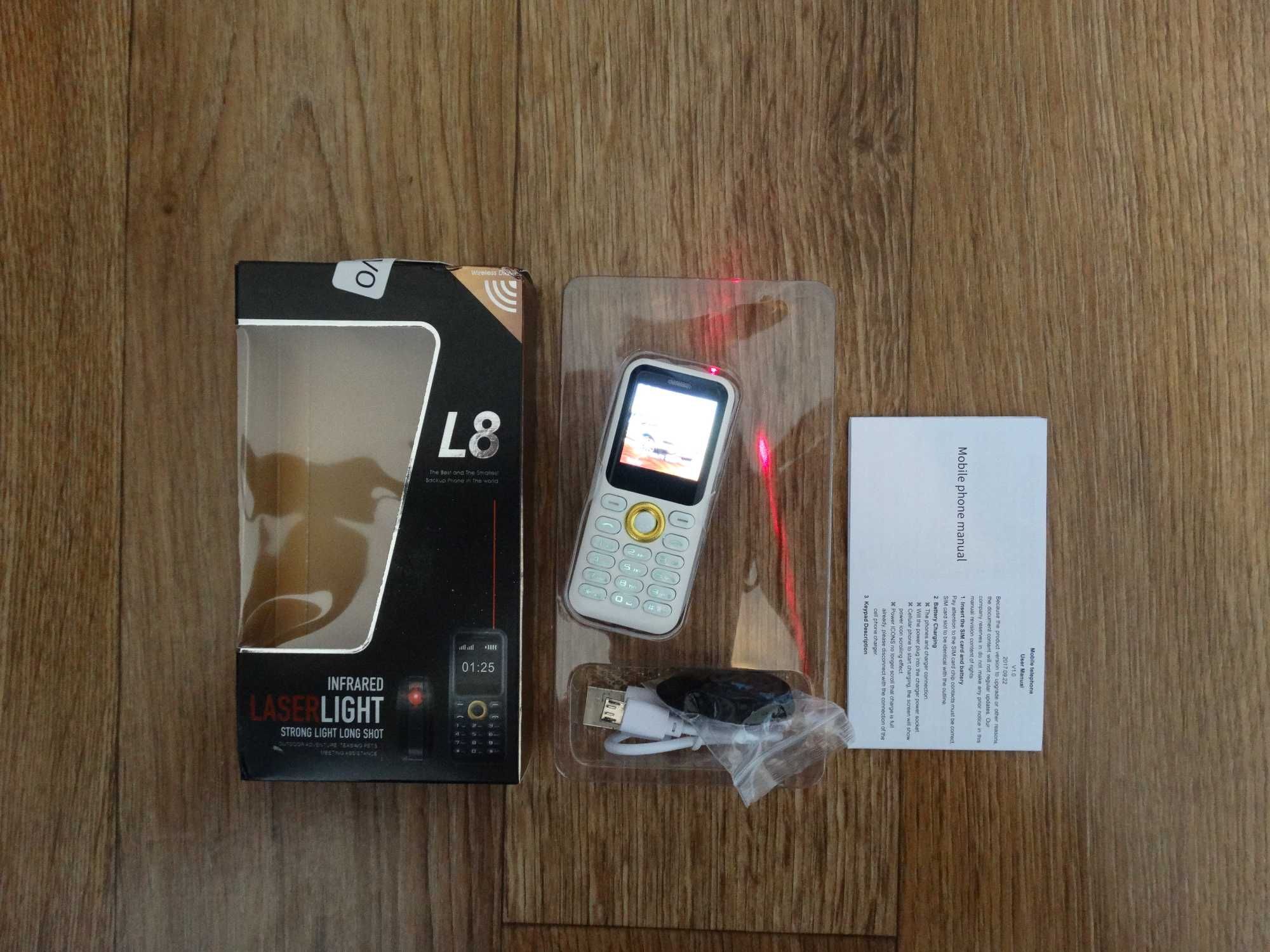 мини телефон кнопочный SERVO L8 Mini Laser 2 SIM