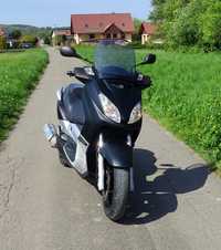 Yamaha X-Max 250