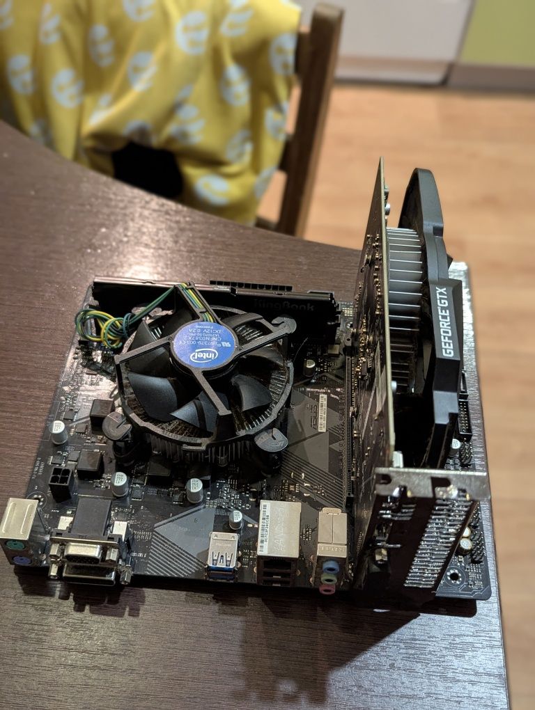 Комплект ПК i3 9100f/16ОЗУ/1050ti