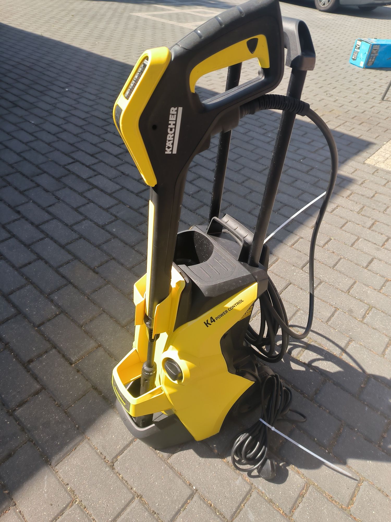 Myjka ciśnieniowa Karcher K4 Power Control 1800 W 130Bar Polecam