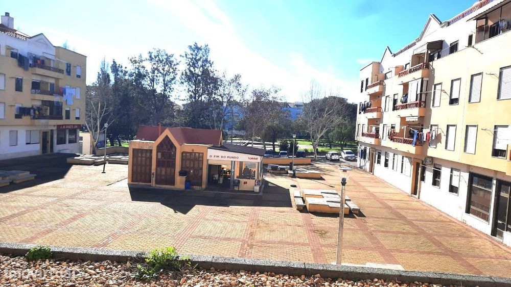 T2- Vista jardim e Rio