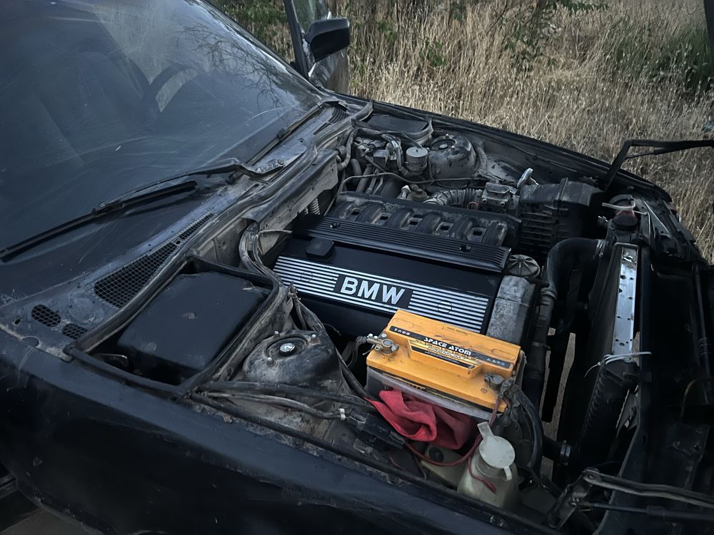 Продам BMW E34 2.0 (M50B20)