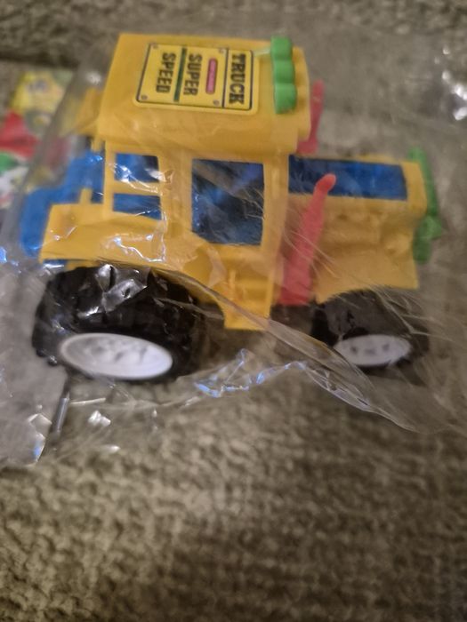 Игрушки для мальчиков.