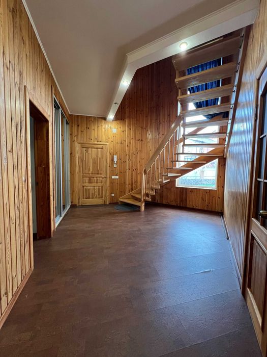 Оренда затишного двоповерхового будинку Канадське містечко Гостомель