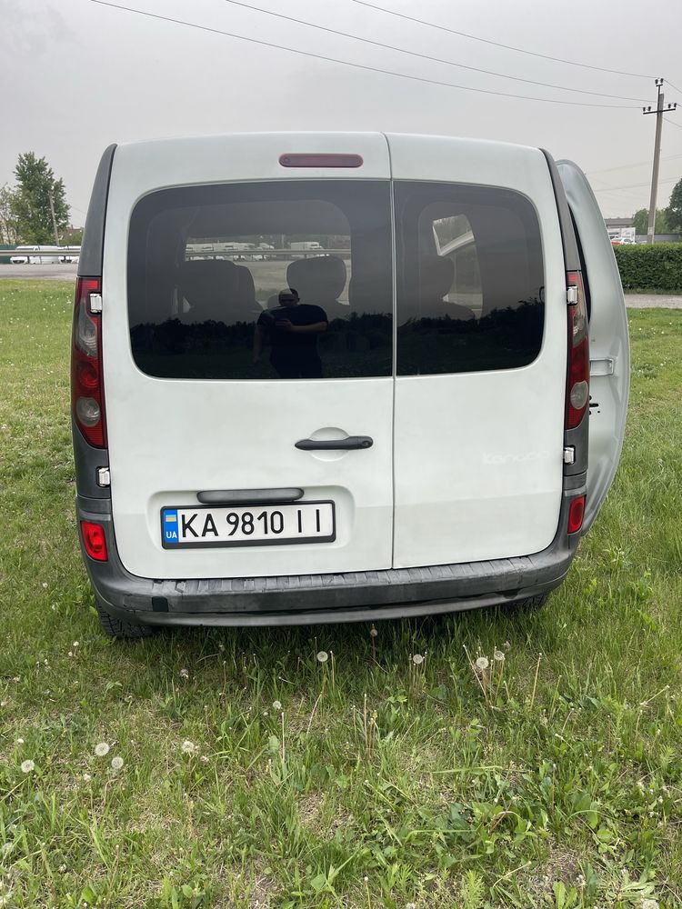 Продам Renault Kangoo 2010