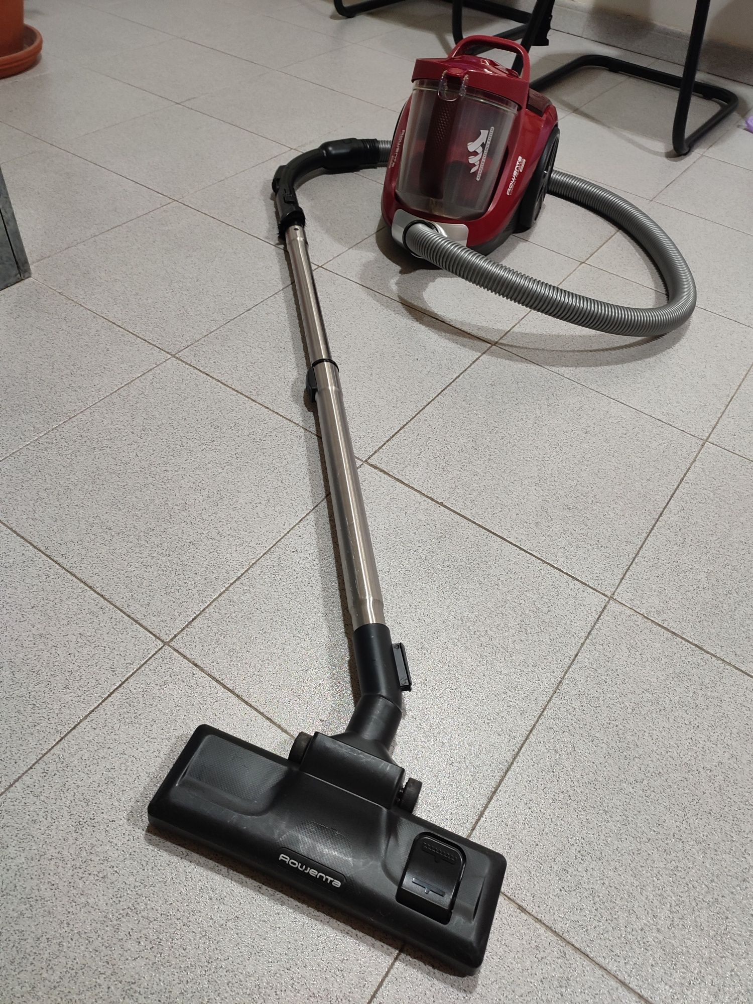 Aspirador s/ Saco Compact Power Cyclonique 750W 75dBA ROWENTA