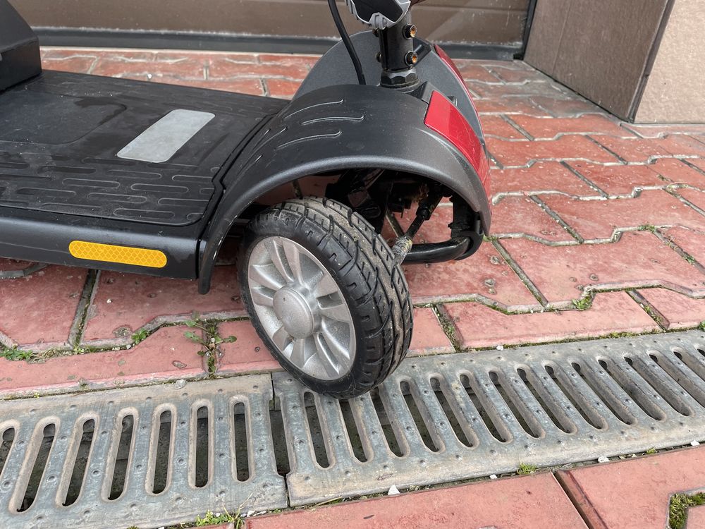 Wózek elektryczny inwalidzki skuter