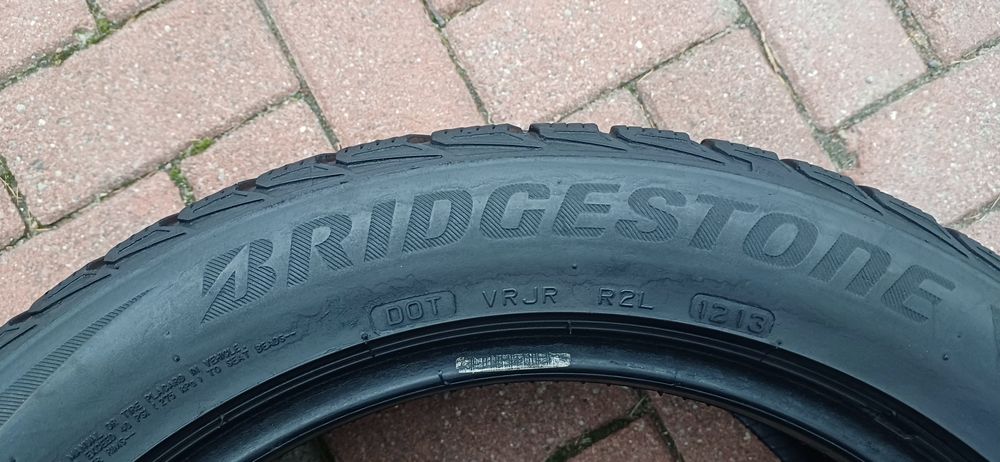 Opony zimowe 225/50 R17 Bridgestone 4 sztuki