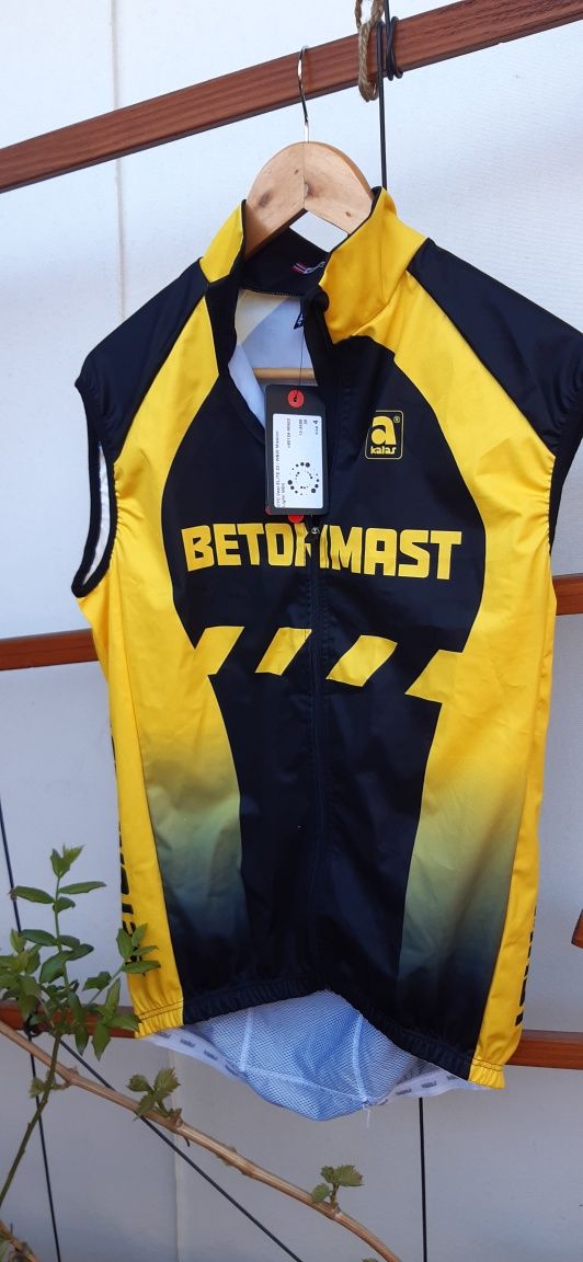 Продам веложилетку kalas Vest ELITE 14/Gamex/NET/.мужская