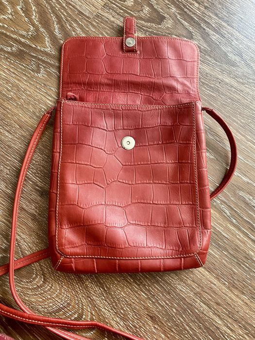 Сумка через плече червона