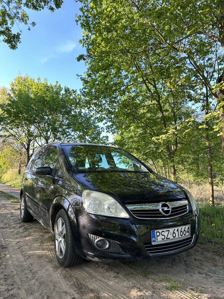 Opel Zafira 1.9 cdti Zamiana