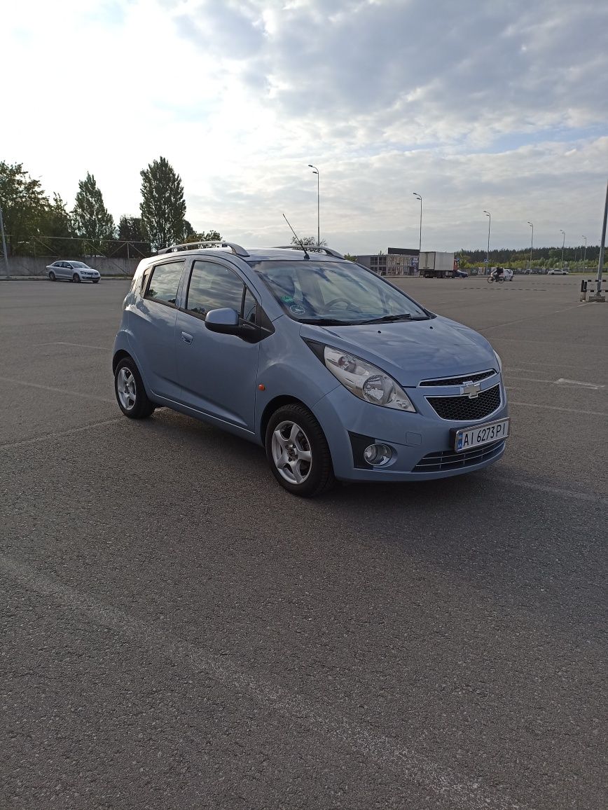 Chevrolet Spark у хорошому стані