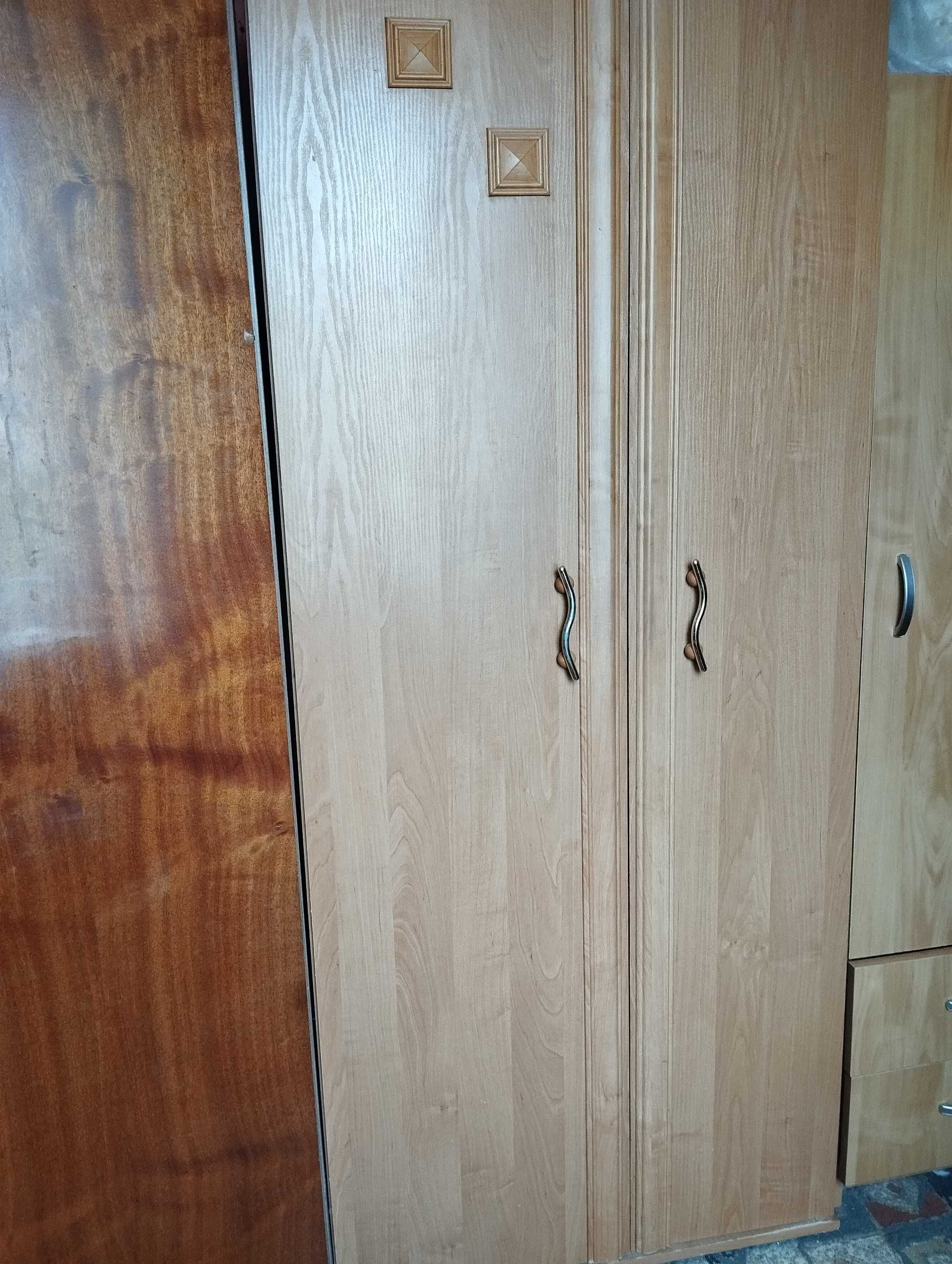 Meble komplet pokojowe