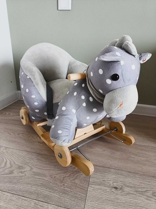 Jeździk bujak koń bujany Kinder Kraft zabawka dla niemowlaka na roczek