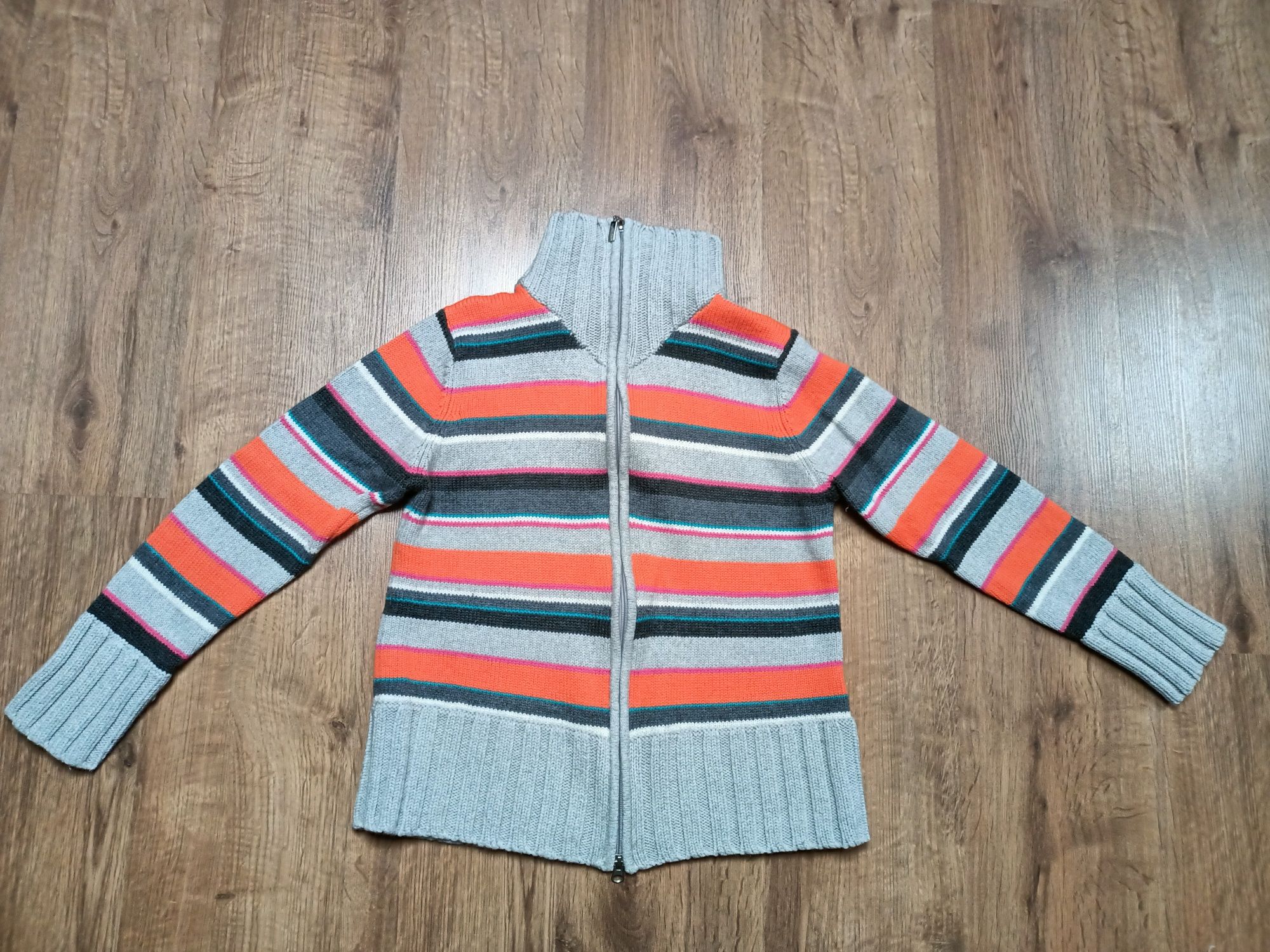 Rozpinany sweter wełniany, M