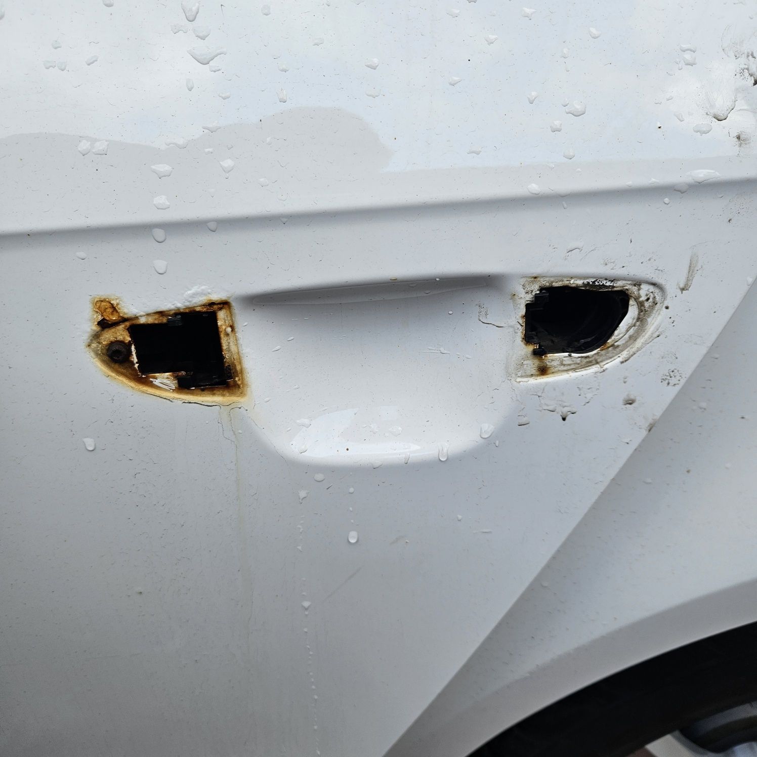 Локальные подкрасы, покраска авто, покраска царапин, сколов , рыжиков