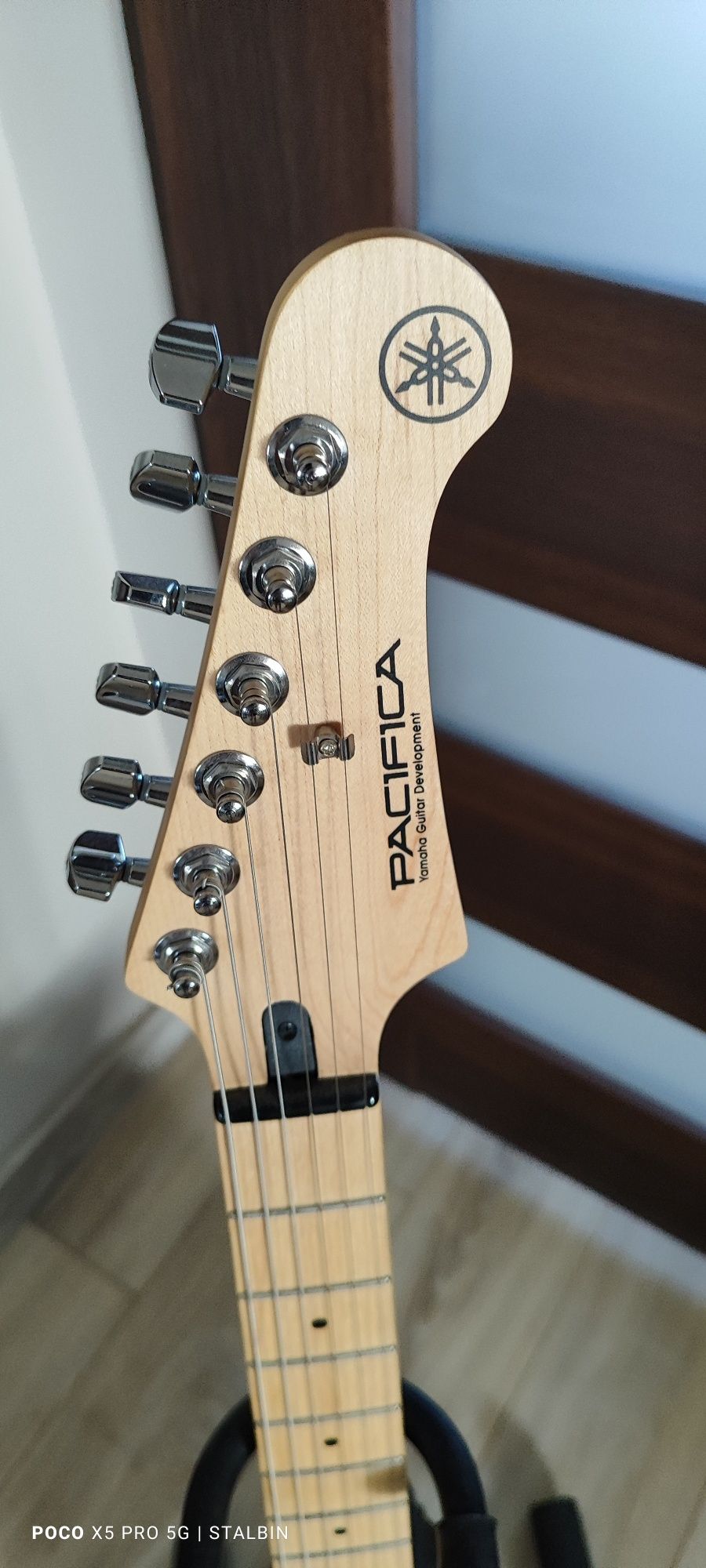 Gitara Yamaha pacifica 112 VM