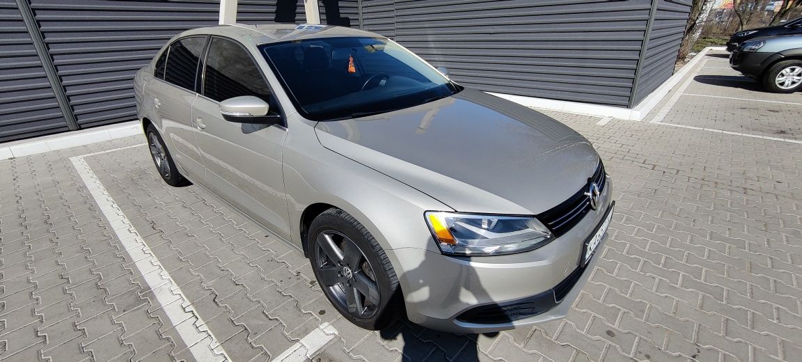 Продам Volkswagen Jetta 2.5