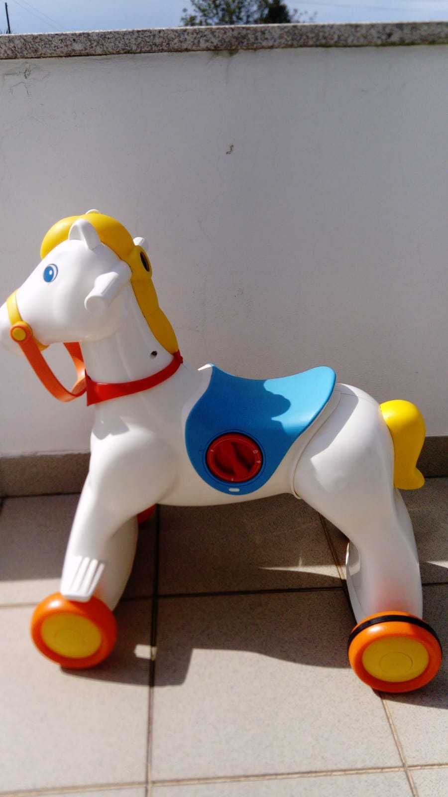 Cavalgável Chicco