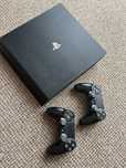 Konsola Playstation PS4 pro 1tb + gry gratis