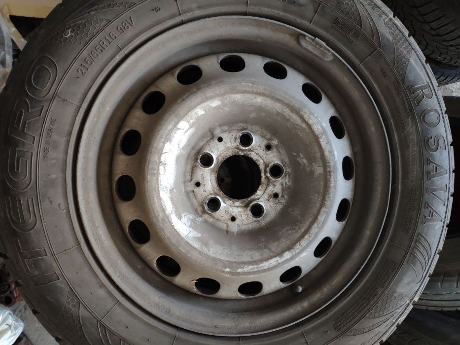 продам диски и шины летние на мерседес вито 639 vito 639 R16 5 112