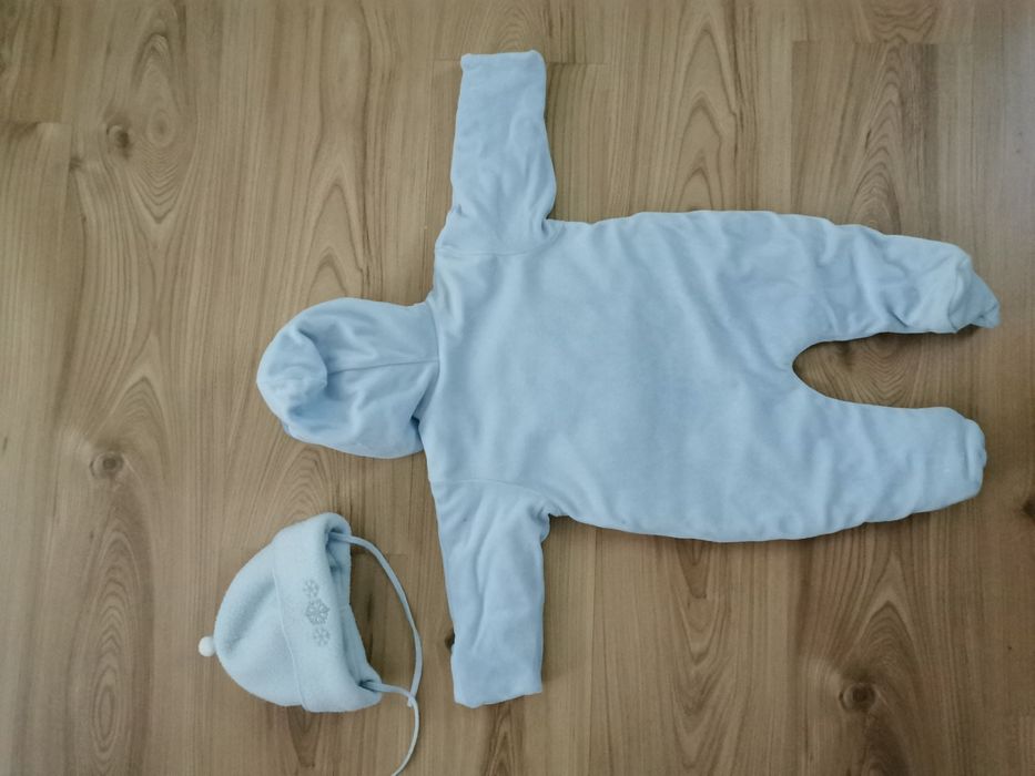 Kombinezon dla dziecka+czapka.