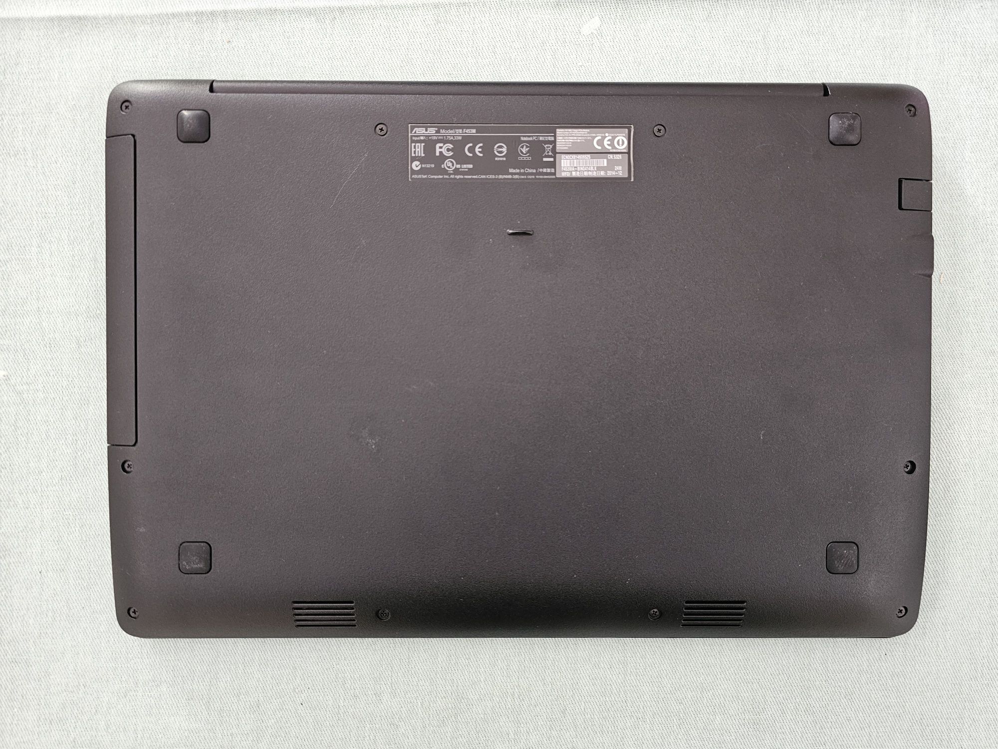 Portátil ASUS F453M