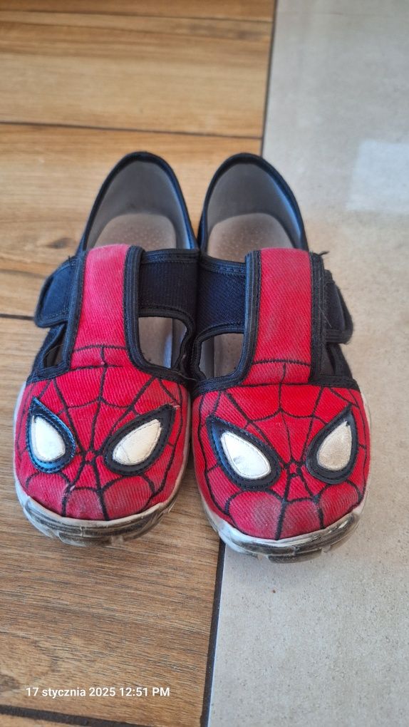 Kapcie buty do przedszkola 31