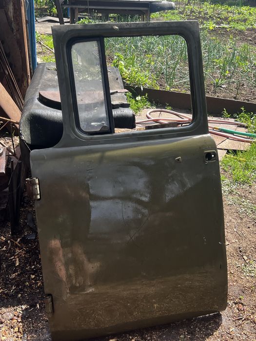 Двери на зил 130