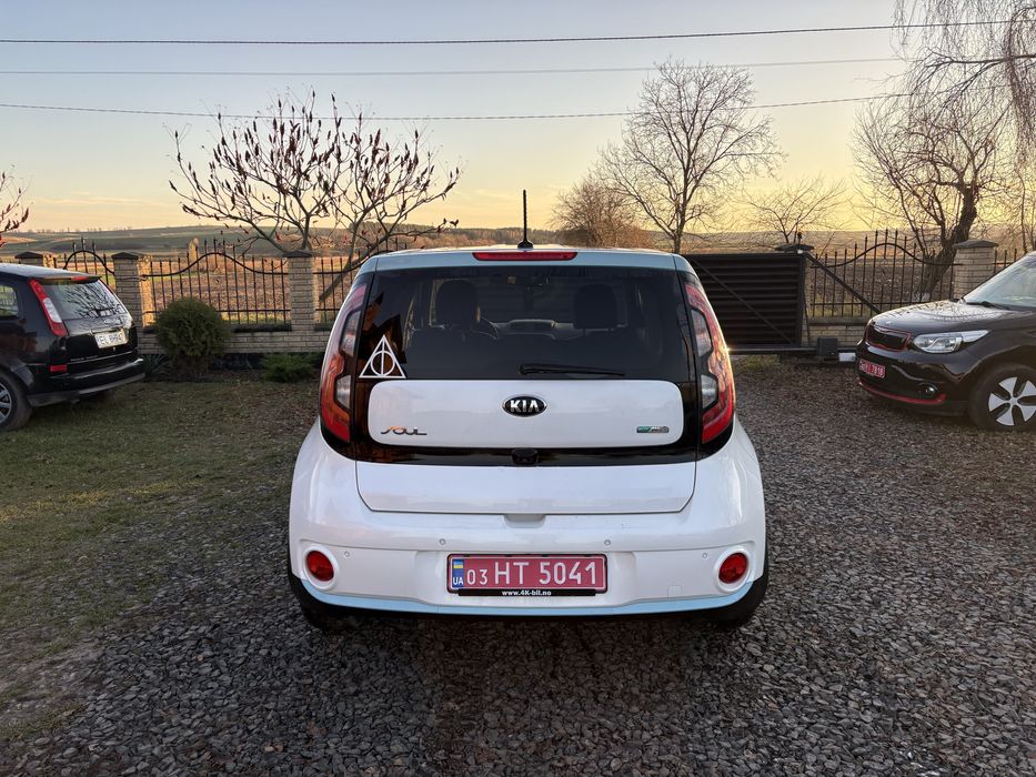 Kia Soul EV 2015