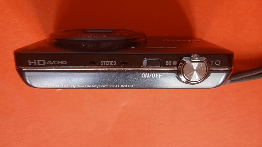 Продам фотоаппарат Sony WX60