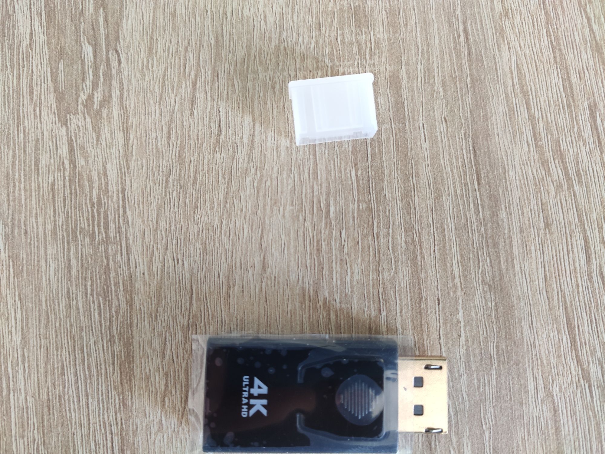 Adaptador HDMI to DP 4K