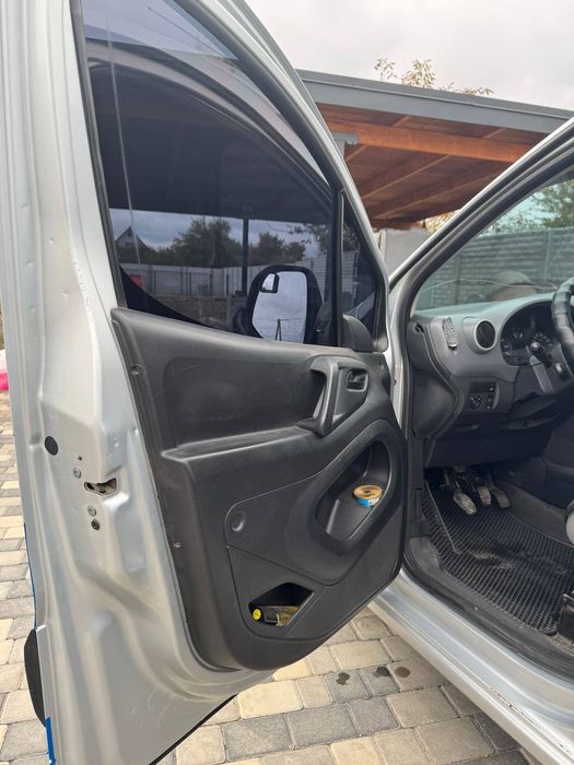 Продам Peugeot Partner Maxi 2011