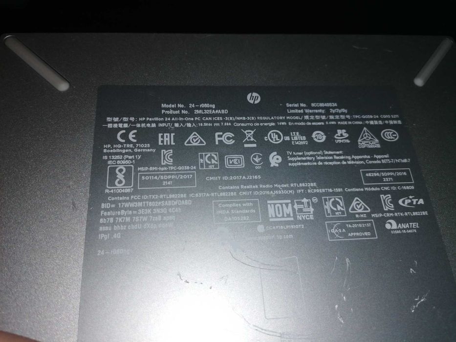 Komputer wbudowany w monitor HP 24-n060ng. Czytać opis!