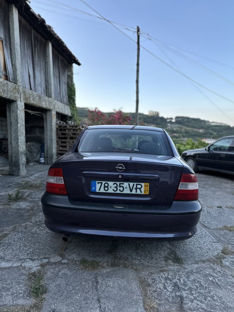Opel Vectra B 1.6