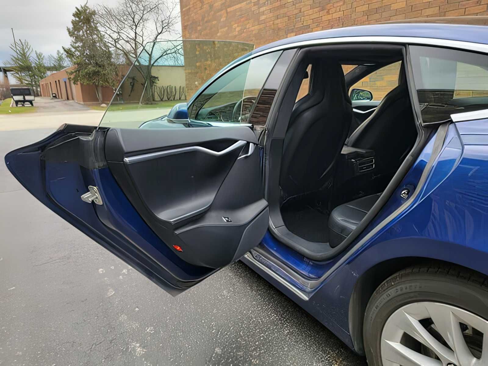 2016 Tesla Model S