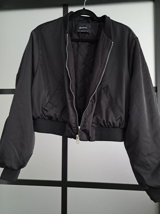 Kurtka bomberka Stradivardius czarna roz. M /38