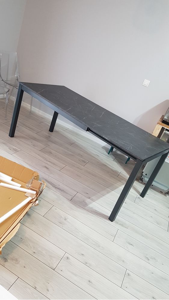 stół rozkładany Alberto 120-180x80 cm czarny marmur
