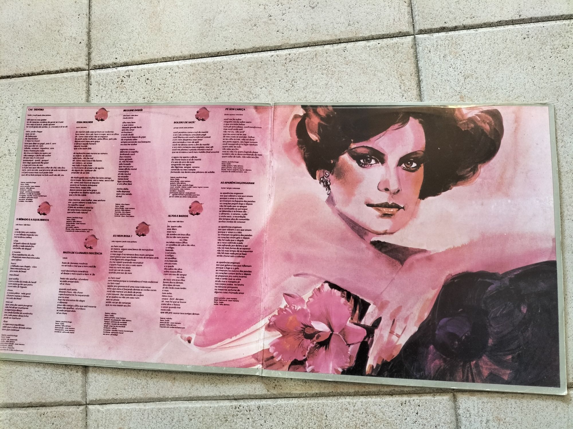 ELIS REGINA LP de vinil 33 rpm 12' música brasileira essa mulher