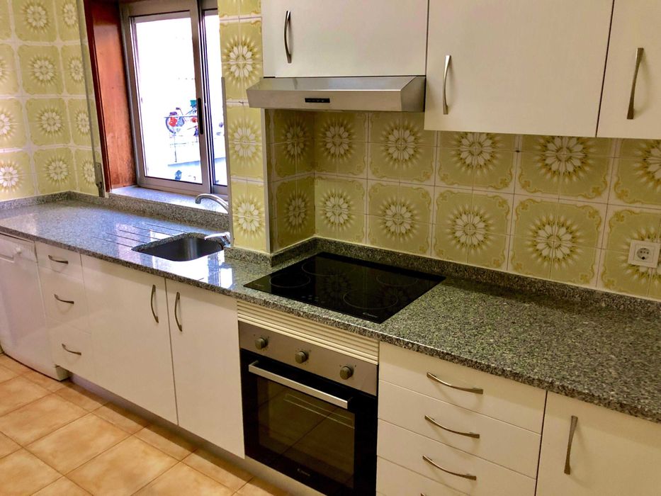 Apartamento T2 na Rua da Arroteia