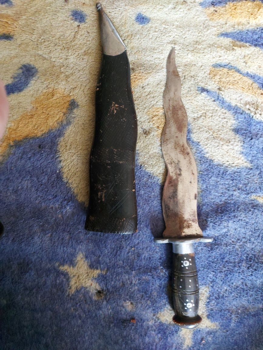 Nóż myśliwski.  KUKRI oryginalny