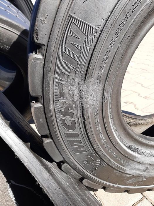 Opona używana przemysłowa 8.25R15 MICHELIN XZM 350zł W4620