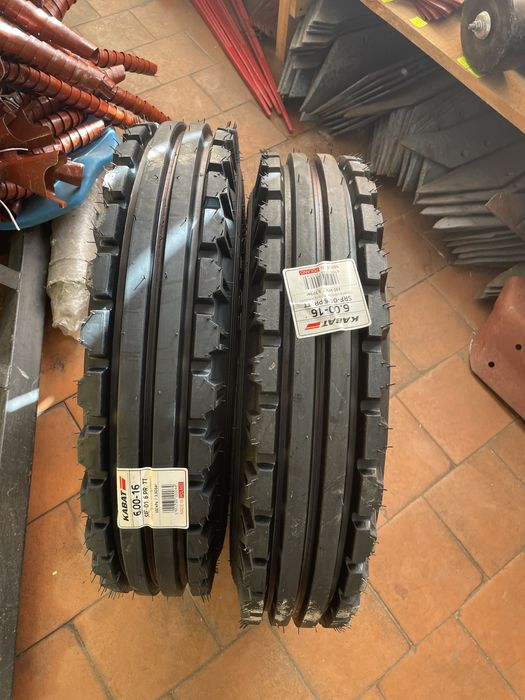 Покришка колесо т-25 6.00-16