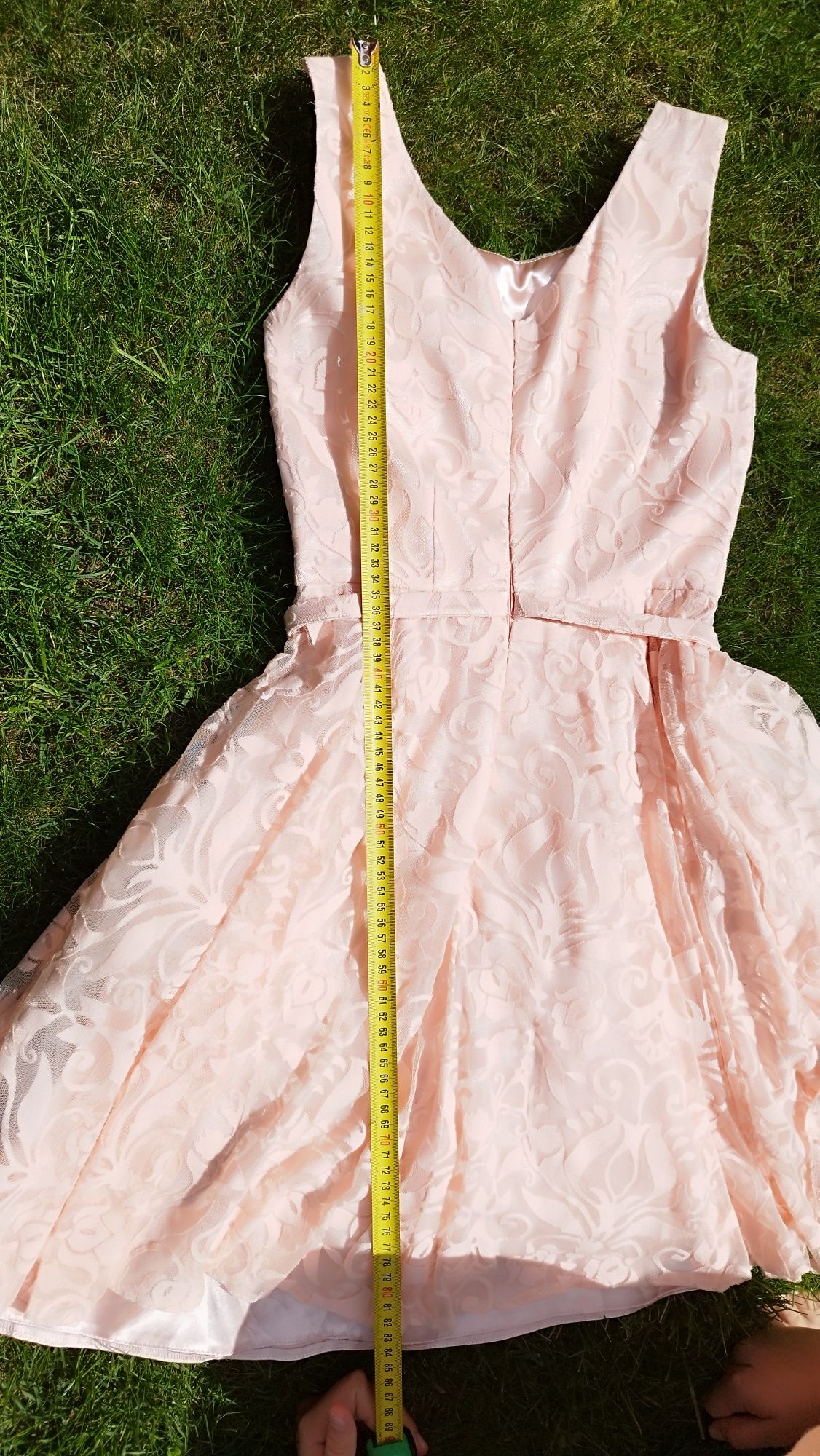 Śliczna sukienka pudrowy róż koronkowa satynowa b&b studio 34 r XS
