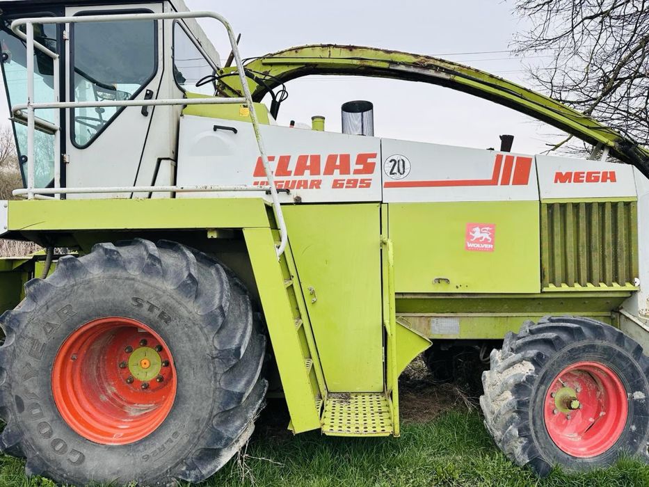 CLAAS Juguar 695 mega
