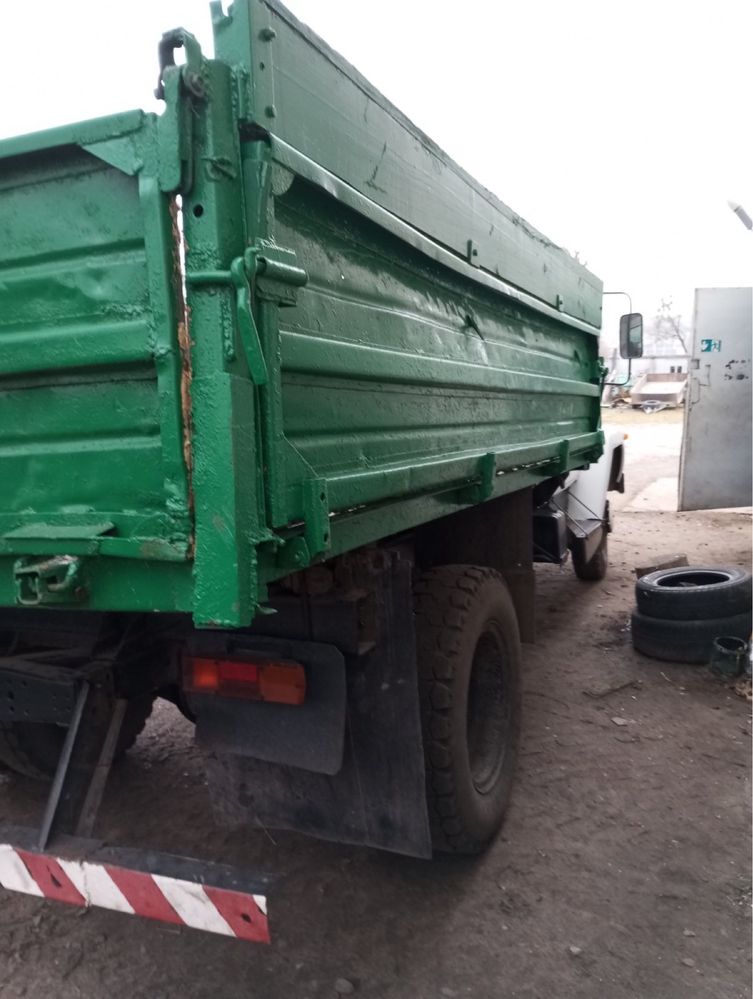 ГАЗ 3307  53 самоскид