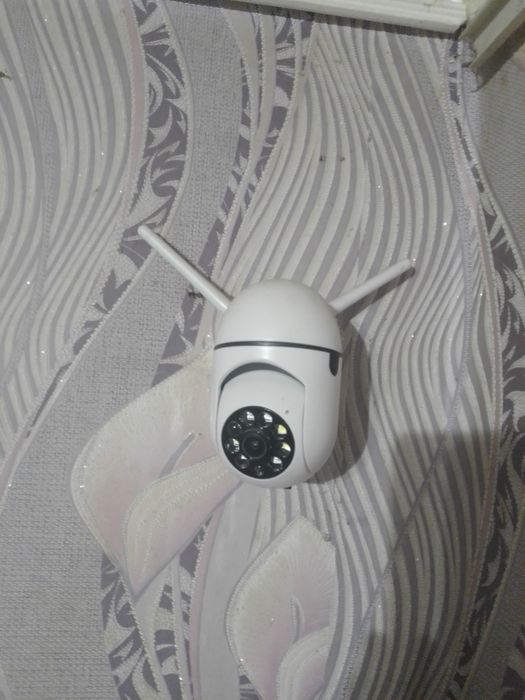 Продам вайфай камеру.