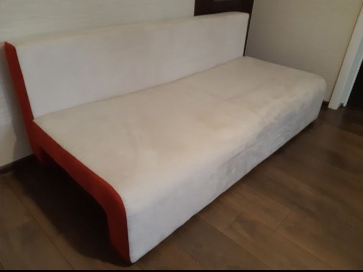 Tapczan, sofa, wypoczynek