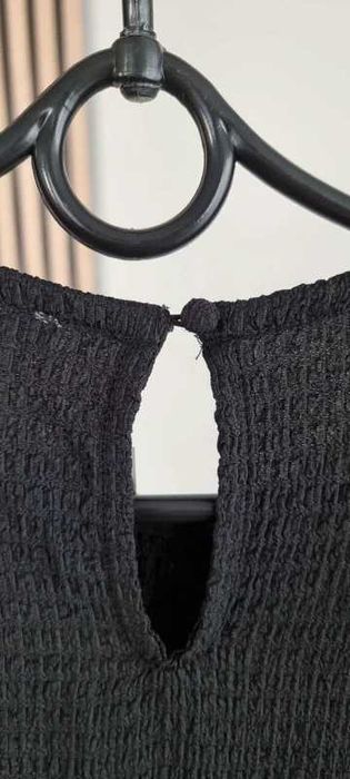 Sukienka mini z falbaną Reserved r.S/36