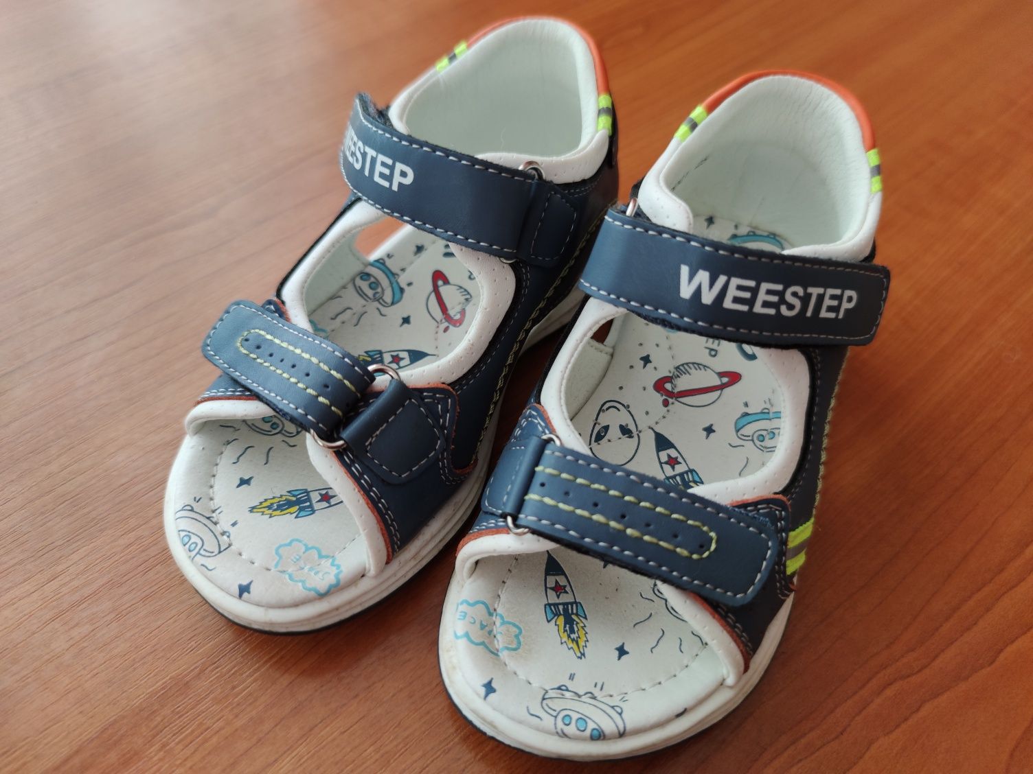 Продам босоніжки Weestep, 25 розміру